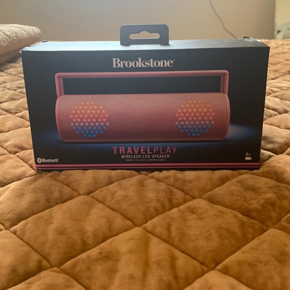 Brookstone wireless LED speaker- new in box with tags